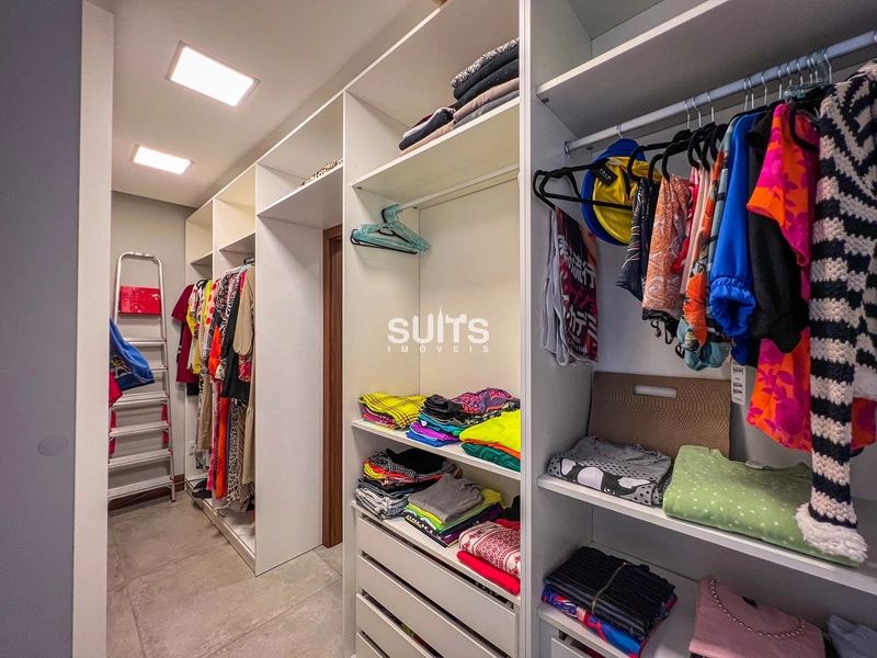 Excelente sobrado na beira do lago no condomínio Enseada: 46ª foto da galeria de imagens do imóvel