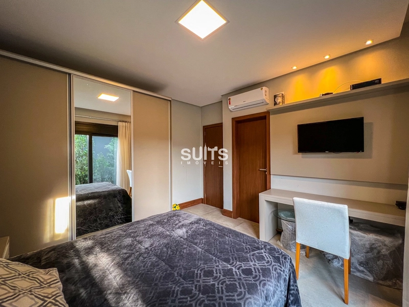 Excelente sobrado na beira do lago no condomínio Enseada: 32ª foto da galeria de imagens do imóvel