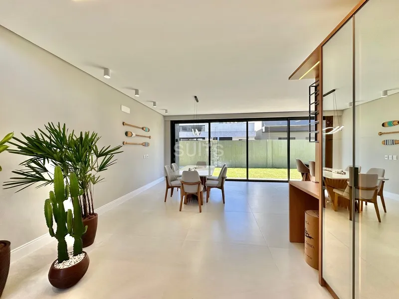 Excelente sobrado com 220m² privativos à venda no condomínio Sunset: 7ª foto da galeria de imagens do imóvel