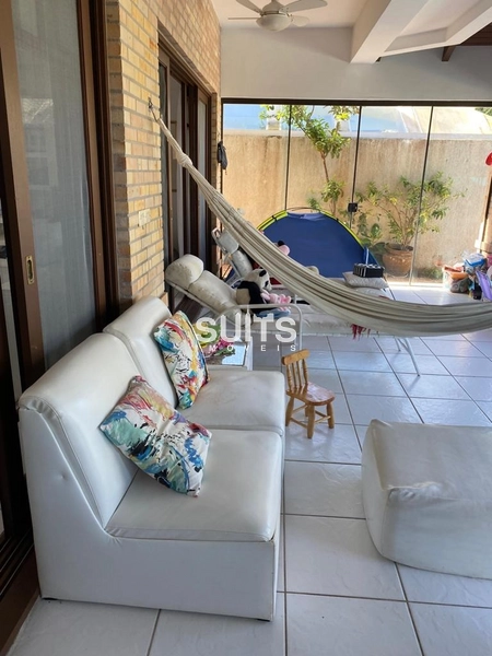 Excelente Sobrado Beira Lago à venda no Condomínio Lagos Park!: 10ª foto da galeria de imagens do imóvel