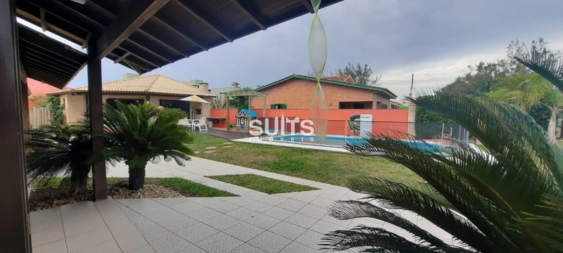 Excelente Sobrado á poucos metros do mar em Rainha do mar: 4ª foto da galeria de imagens do imóvel