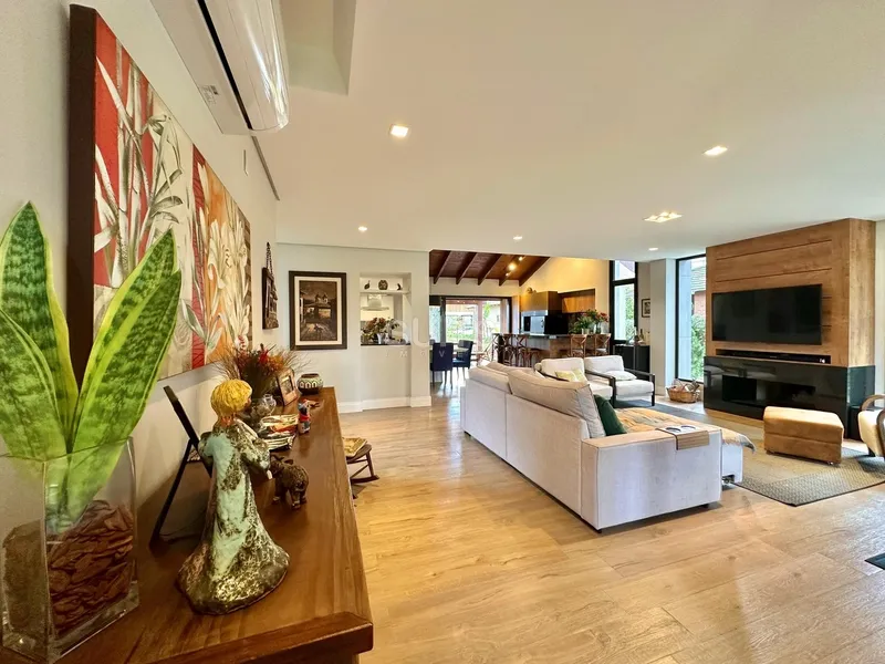 Excelente sobrado à venda no condomínio Carmel: 1ª foto da galeria de imagens do imóvel