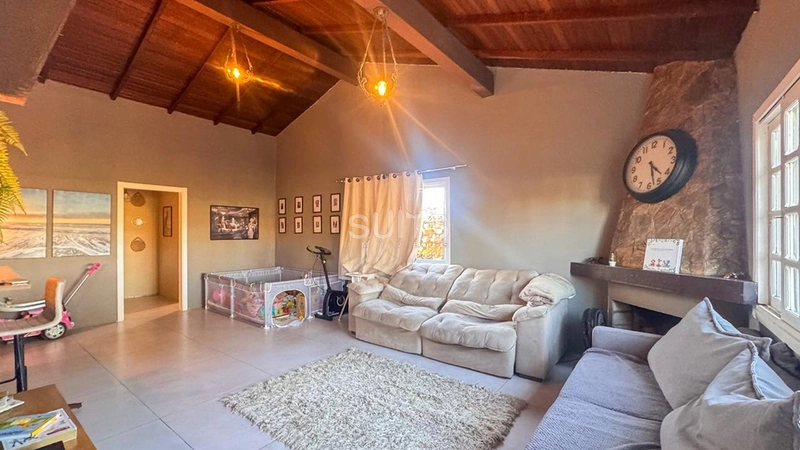 Excelente casa térrea à venda no Centro : 3ª foto da galeria de imagens do imóvel