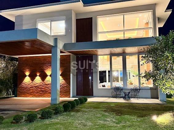 Excelente sobrado à venda no condomínio Riviera: 1ª foto da galeria de imagens do imóvel