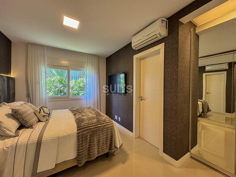 EXCELENTE CASA TERREA BEIRA LAGO CONDOMINIO ENSEADA: 26ª foto da galeria de imagens do imóvel