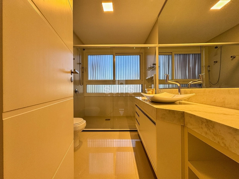 EXCELENTE CASA TERREA BEIRA LAGO CONDOMINIO ENSEADA: 30ª foto da galeria de imagens do imóvel