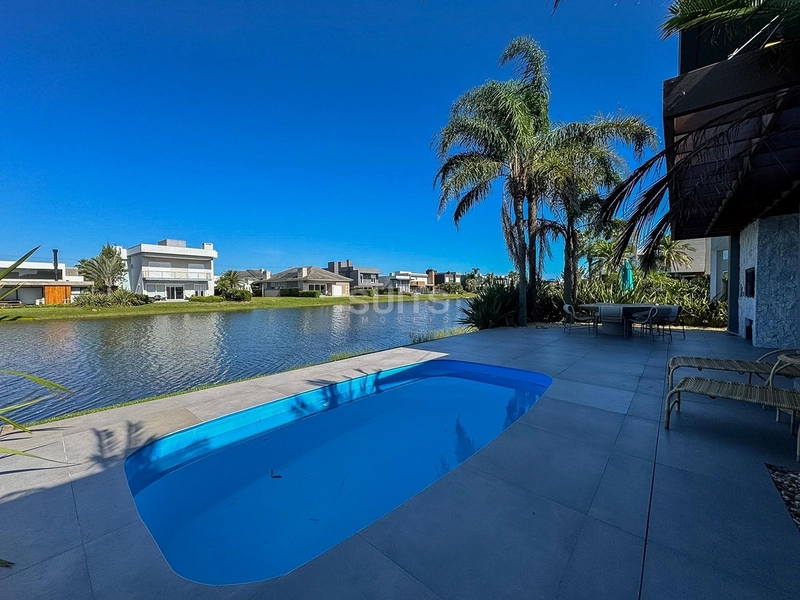 EXCELENTE CASA TERREA BEIRA LAGO CONDOMINIO ENSEADA: 21ª foto da galeria de imagens do imóvel