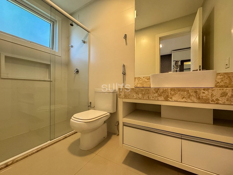EXCELENTE CASA TERREA BEIRA LAGO CONDOMINIO ENSEADA: 25ª foto da galeria de imagens do imóvel