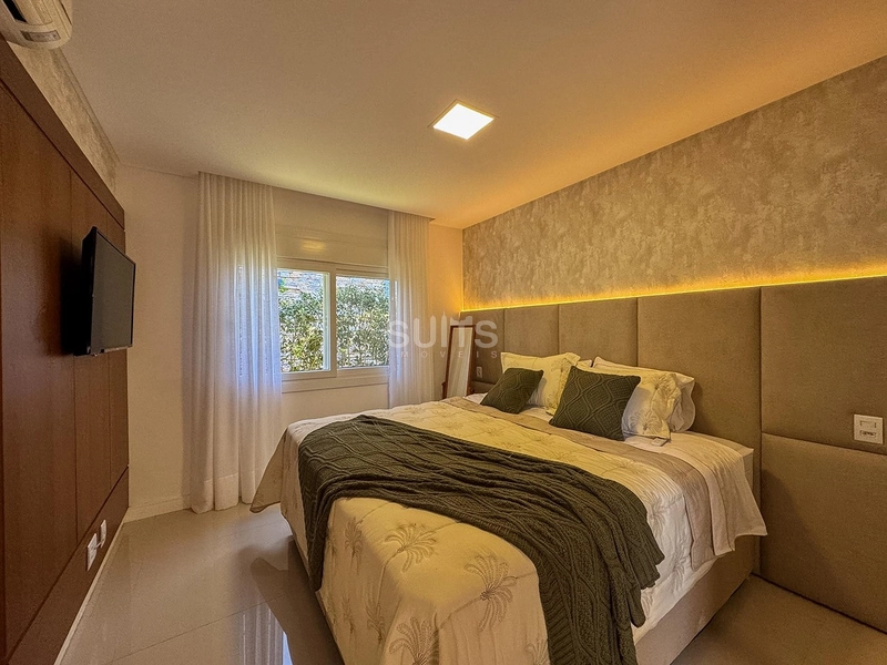 EXCELENTE CASA TERREA BEIRA LAGO CONDOMINIO ENSEADA: 32ª foto da galeria de imagens do imóvel