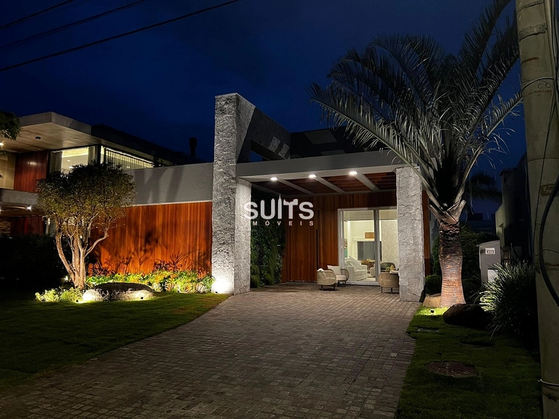 EXCELENTE CASA TERREA BEIRA LAGO CONDOMINIO ENSEADA: 1ª foto da galeria de imagens do imóvel