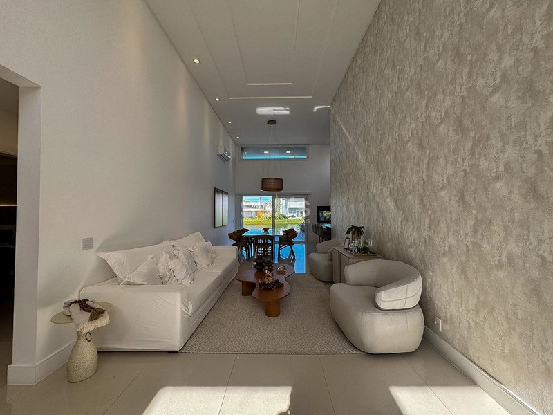 EXCELENTE CASA TERREA BEIRA LAGO CONDOMINIO ENSEADA: 9ª foto da galeria de imagens do imóvel