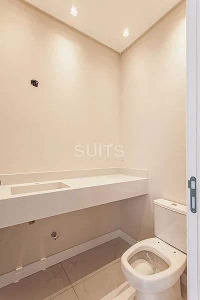 Excelente casa com localização privilegiada no condomínio Blue: 7ª foto da galeria de imagens do imóvel