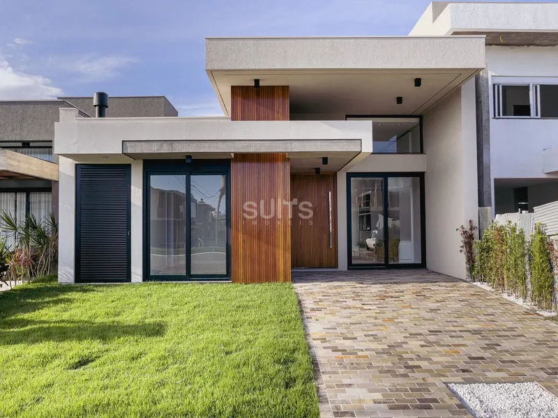 Excelente casa com localização privilegiada no condomínio Blue: 2ª foto da galeria de imagens do imóvel