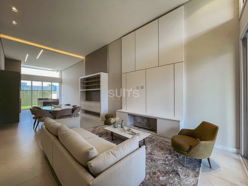 Excelente casa com localização privilegiada no condomínio Blue: 4ª foto da galeria de imagens do imóvel