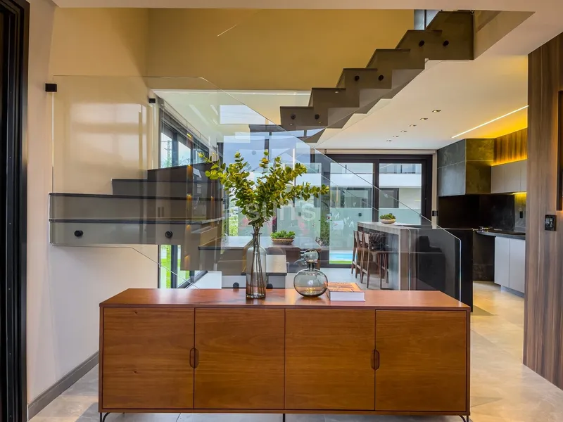 Excelente sobrado de esquina no condomínio Blue: 9ª foto da galeria de imagens do imóvel