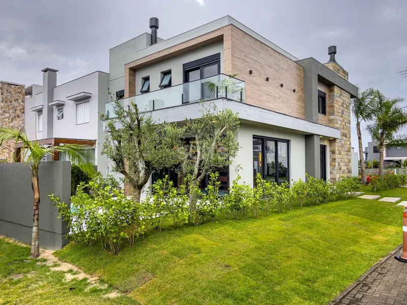 Excelente sobrado de esquina no condomínio Blue: 2ª foto da galeria de imagens do imóvel