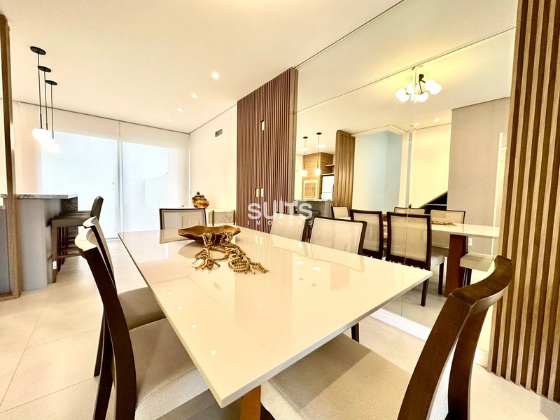 Excelente sobrado à venda no condomínio Murano em Capão da Canoa: 4ª foto da galeria de imagens do imóvel