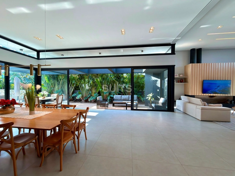 Excelente casa à venda no condomínio Villaggio Atlântida : 6ª foto da galeria de imagens do imóvel
