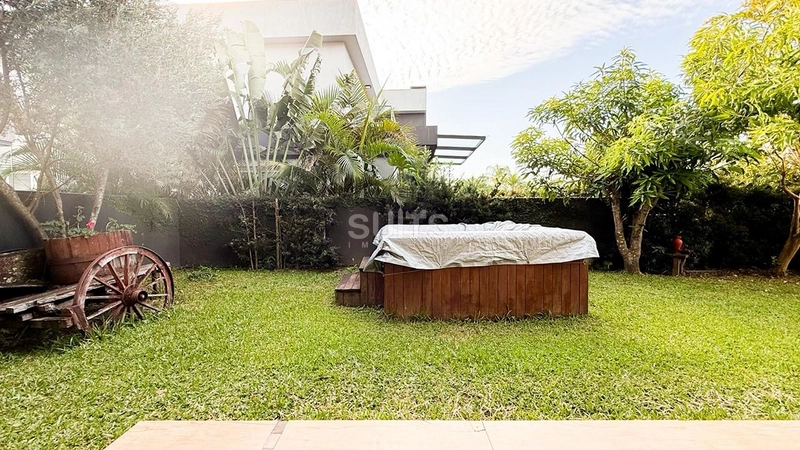 Excelente sobrado de esquina à venda no condomínio Sea Coast: 9ª foto da galeria de imagens do imóvel