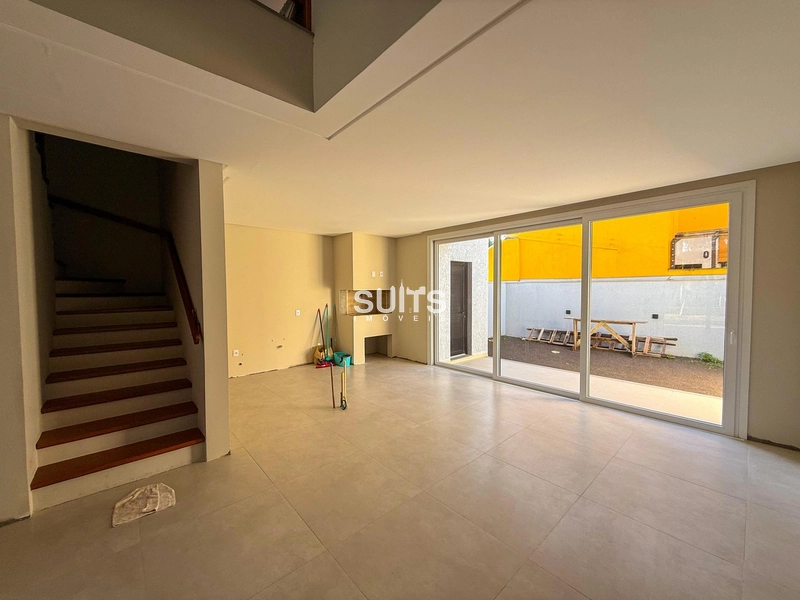 Excelente sobrado à venda no centro da praia de Xangri-Lá: 4ª foto da galeria de imagens do imóvel