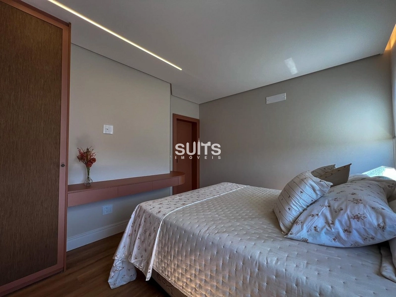 Belíssimo sobrado no condomínio Los Cobos: 32ª foto da galeria de imagens do imóvel