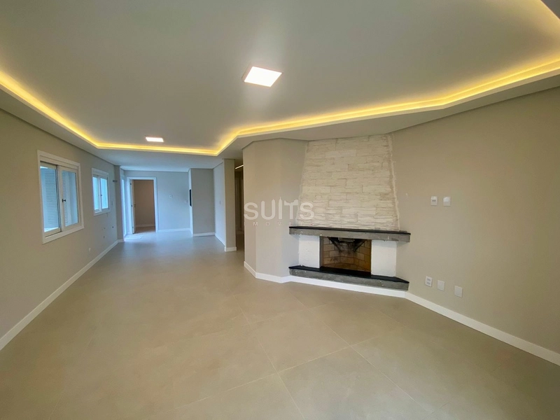 Excelente casa no centro de Xangri-Lá: 6ª foto da galeria de imagens do imóvel