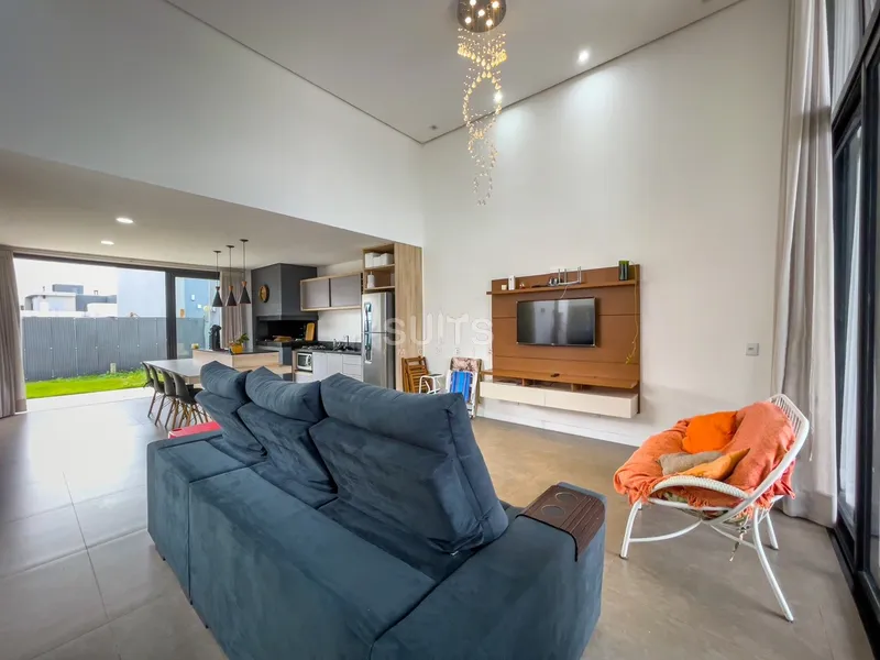 Ótima casa à venda no condomínio Blue: 2ª foto da galeria de imagens do imóvel