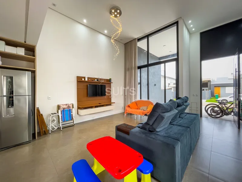 Ótima casa à venda no condomínio Blue: 3ª foto da galeria de imagens do imóvel