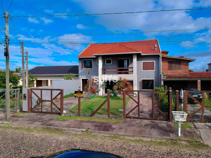 Excelente sobrado à venda próximo ao mar na praia de Rainha do mar: 8ª foto da galeria de imagens do imóvel