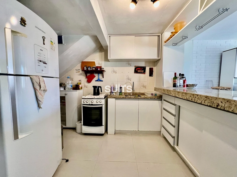 Excelente sobrado à venda próximo ao mar na praia de Rainha do mar: 16ª foto da galeria de imagens do imóvel