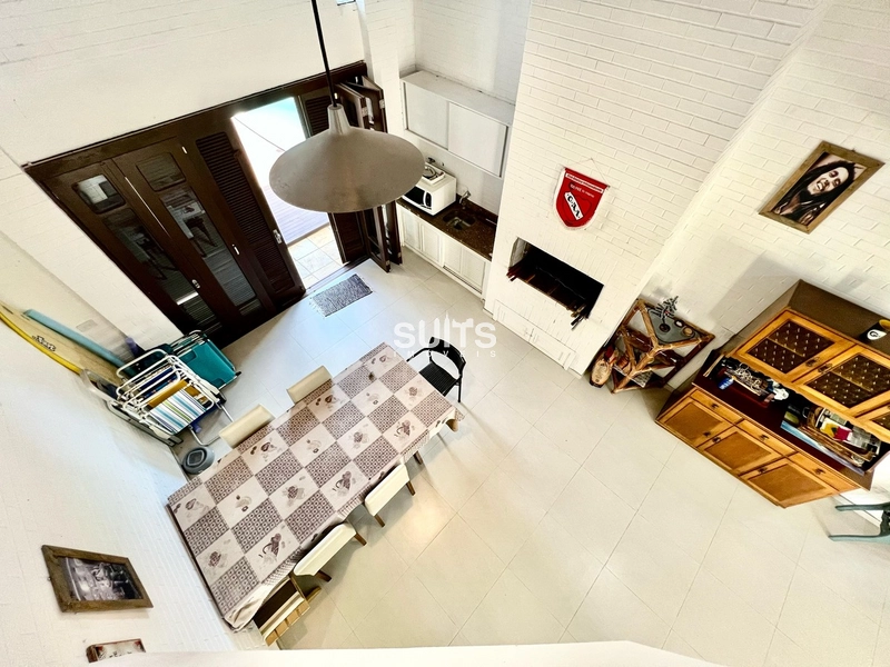 Excelente sobrado à venda próximo ao mar na praia de Rainha do mar: 29ª foto da galeria de imagens do imóvel