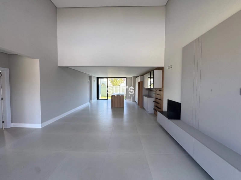 Excelente casa térrea à venda no condomínio Sunset: 3ª foto da galeria de imagens do imóvel