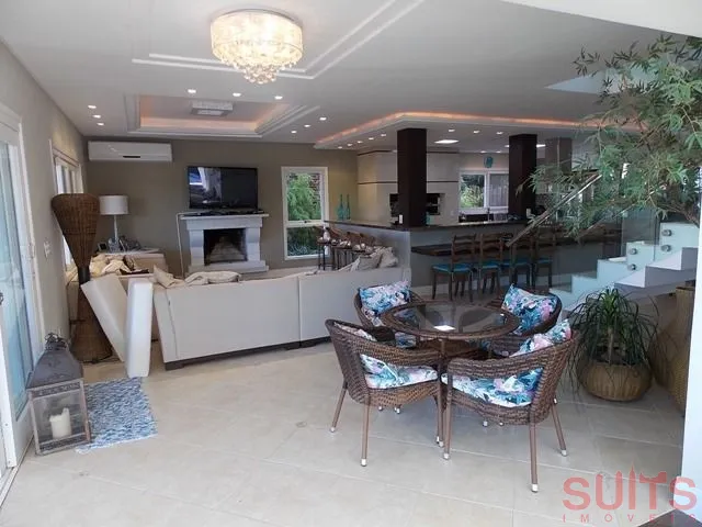 Belíssimo sobrado com 2 terrenos no condomínio Porto Coronado: 5ª foto da galeria de imagens do imóvel