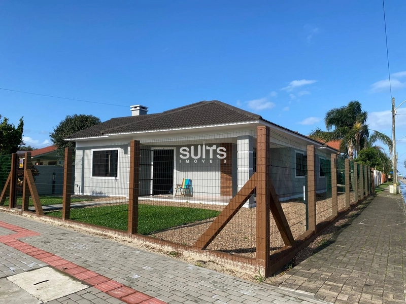 Excelente casa á venda na praia de Rainha do Mar: 1ª foto da galeria de imagens do imóvel