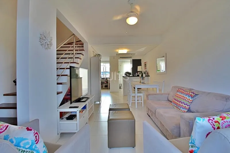 Belíssimo duplex no centro de Xangri-Lá a 03 quadras do mar: 6ª foto da galeria de imagens do imóvel