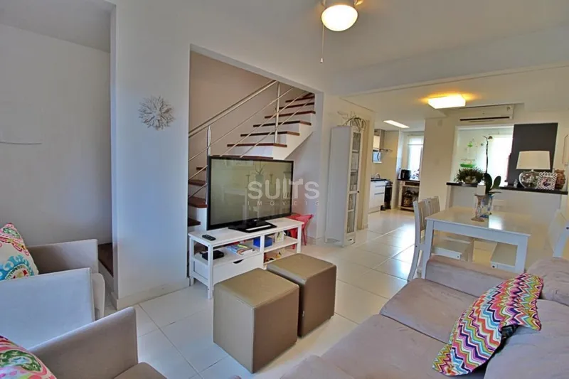 Belíssimo duplex no centro de Xangri-Lá a 03 quadras do mar: 8ª foto da galeria de imagens do imóvel