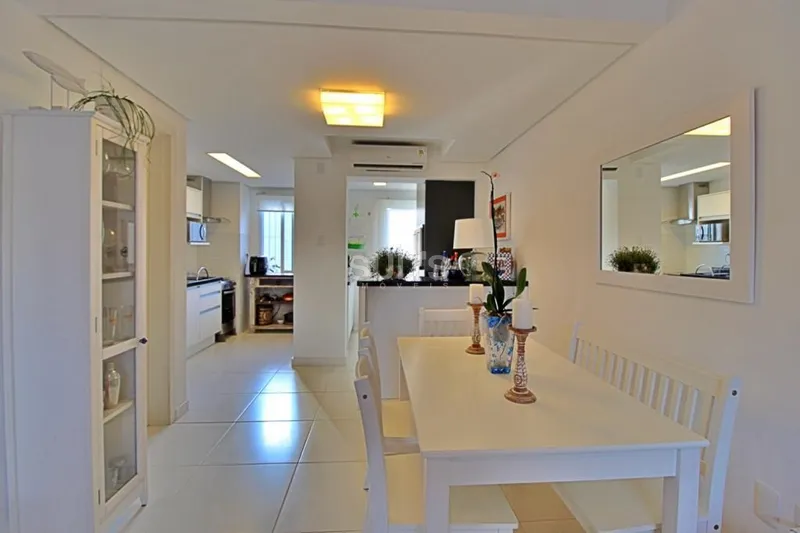 Belíssimo duplex no centro de Xangri-Lá a 03 quadras do mar: 10ª foto da galeria de imagens do imóvel