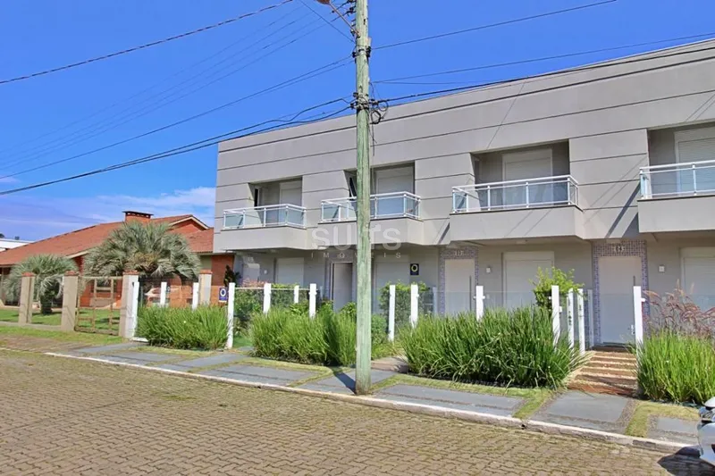 Belíssimo duplex no centro de Xangri-Lá a 03 quadras do mar: 2ª foto da galeria de imagens do imóvel