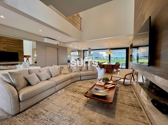 Incrível sobrado beira lago no condomínio Enseada: 7ª foto da galeria de imagens do imóvel