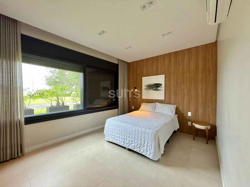 Incrível sobrado beira lago no condomínio Enseada: 19ª foto da galeria de imagens do imóvel