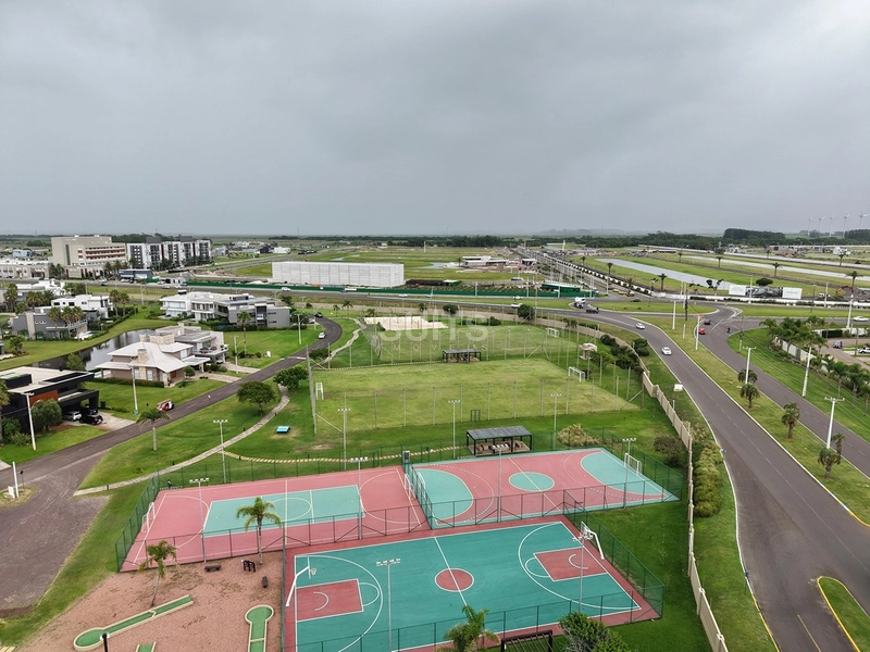Incrível sobrado beira lago no condomínio Enseada: 47ª foto da galeria de imagens do imóvel