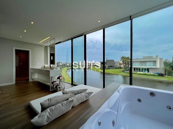 Incrível sobrado beira lago no condomínio Enseada: 25ª foto da galeria de imagens do imóvel