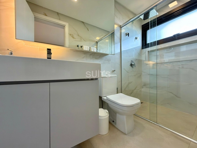 Incrível sobrado beira lago no condomínio Enseada: 39ª foto da galeria de imagens do imóvel