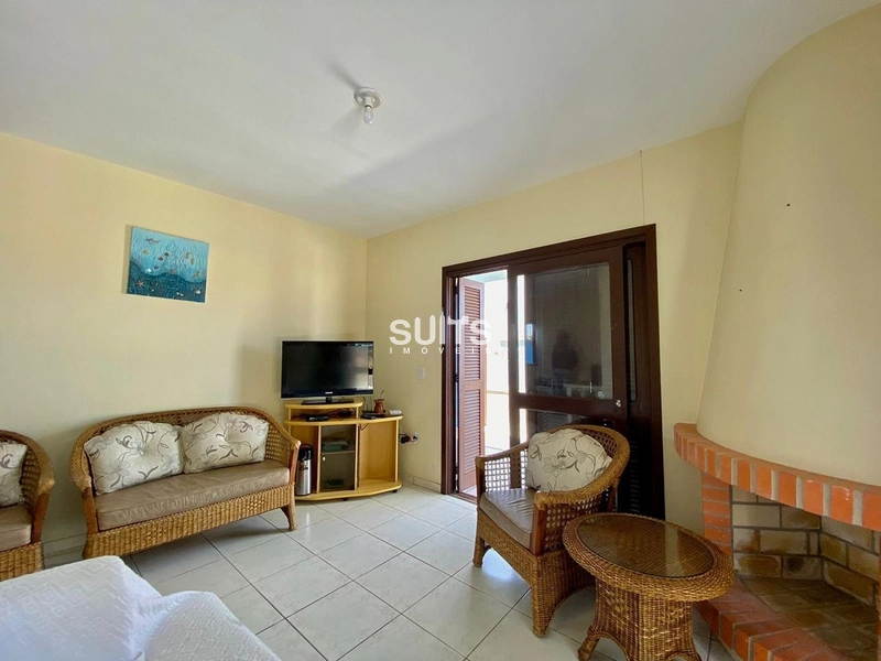 Excelente Casa de Esquina na Av. Beira Mar na Praia: 11ª foto da galeria de imagens do imóvel