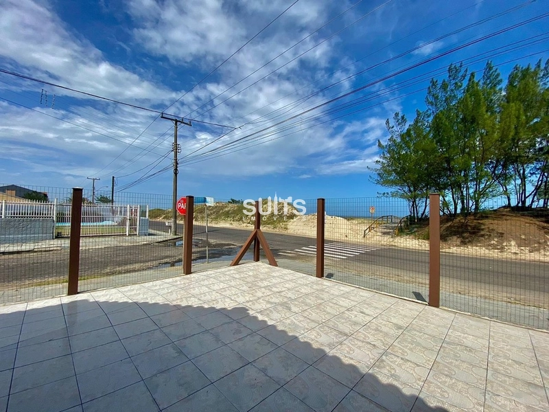 Excelente Casa de Esquina na Av. Beira Mar na Praia: 13ª foto da galeria de imagens do imóvel