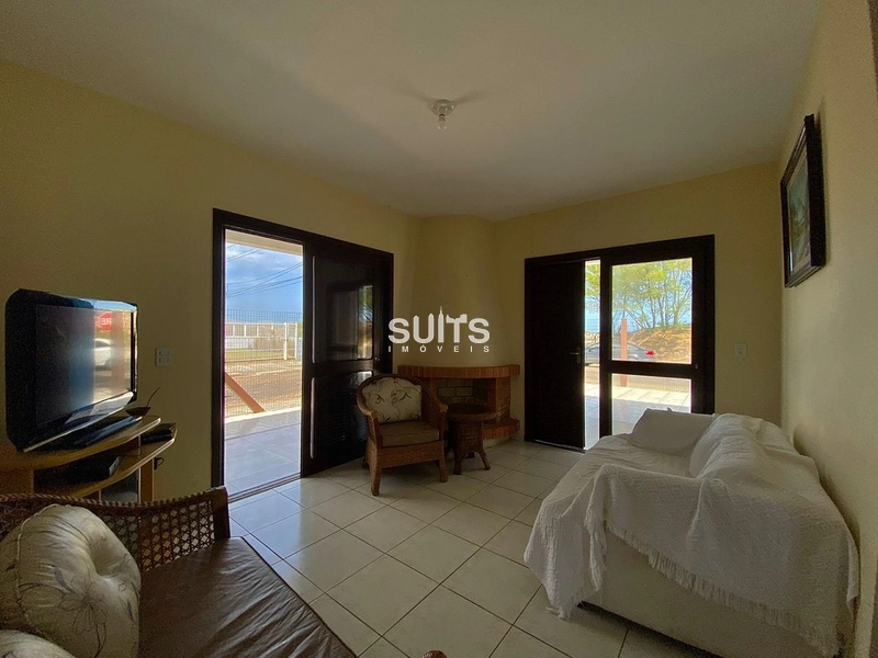 Excelente Casa de Esquina na Av. Beira Mar na Praia: 12ª foto da galeria de imagens do imóvel