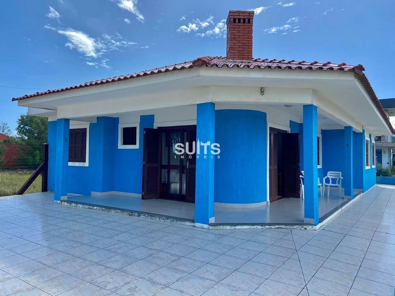 Excelente Casa de Esquina na Av. Beira Mar na Praia: 1ª foto da galeria de imagens do imóvel