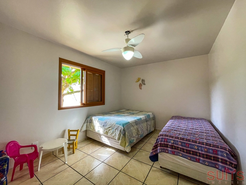 Ótima casa de esquina com 02 terrenos à venda na Noiva do Mar: 15ª foto da galeria de imagens do imóvel