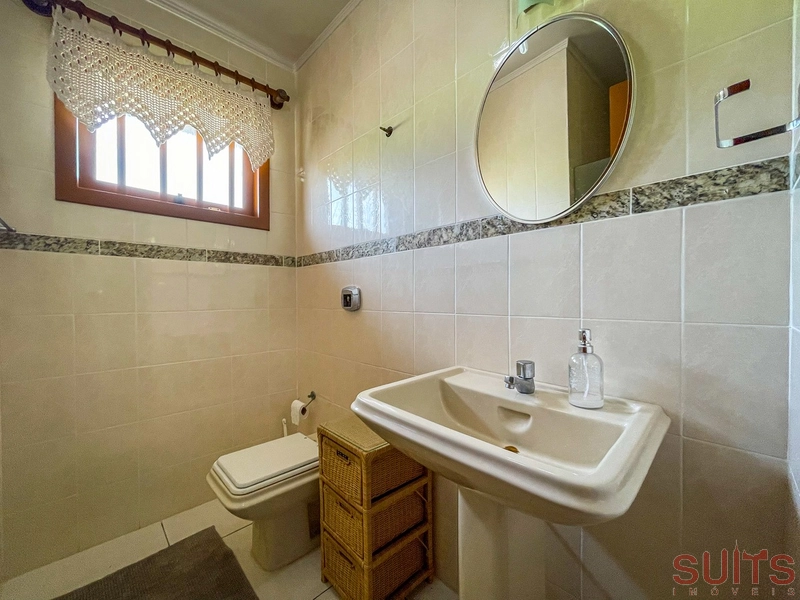 Ótima casa de esquina com 02 terrenos à venda na Noiva do Mar: 12ª foto da galeria de imagens do imóvel