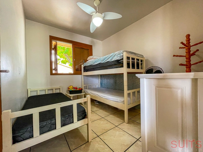 Ótima casa de esquina com 02 terrenos à venda na Noiva do Mar: 11ª foto da galeria de imagens do imóvel